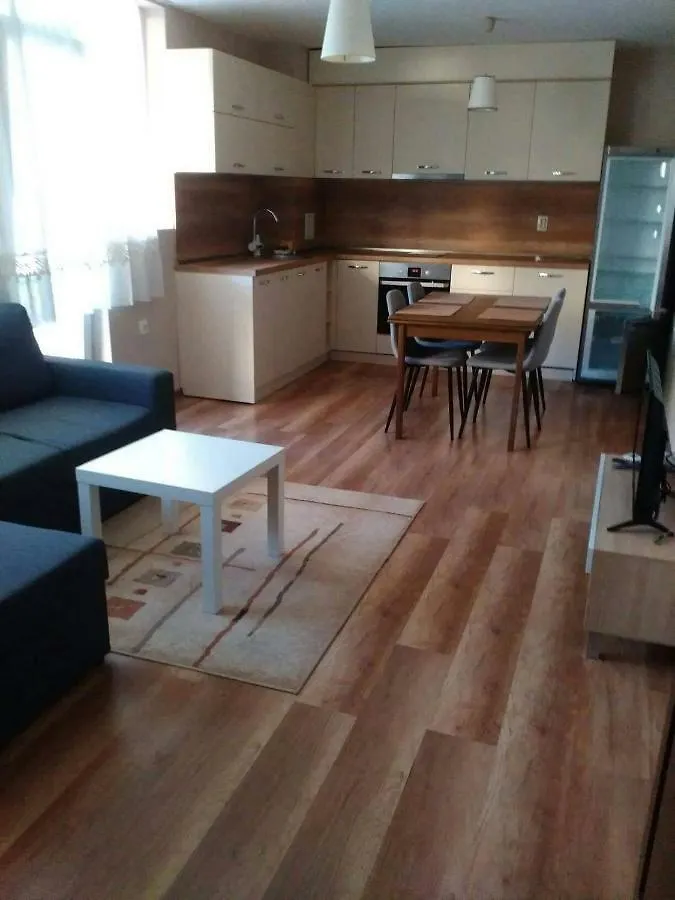Apartment 145 부르가스 0*,